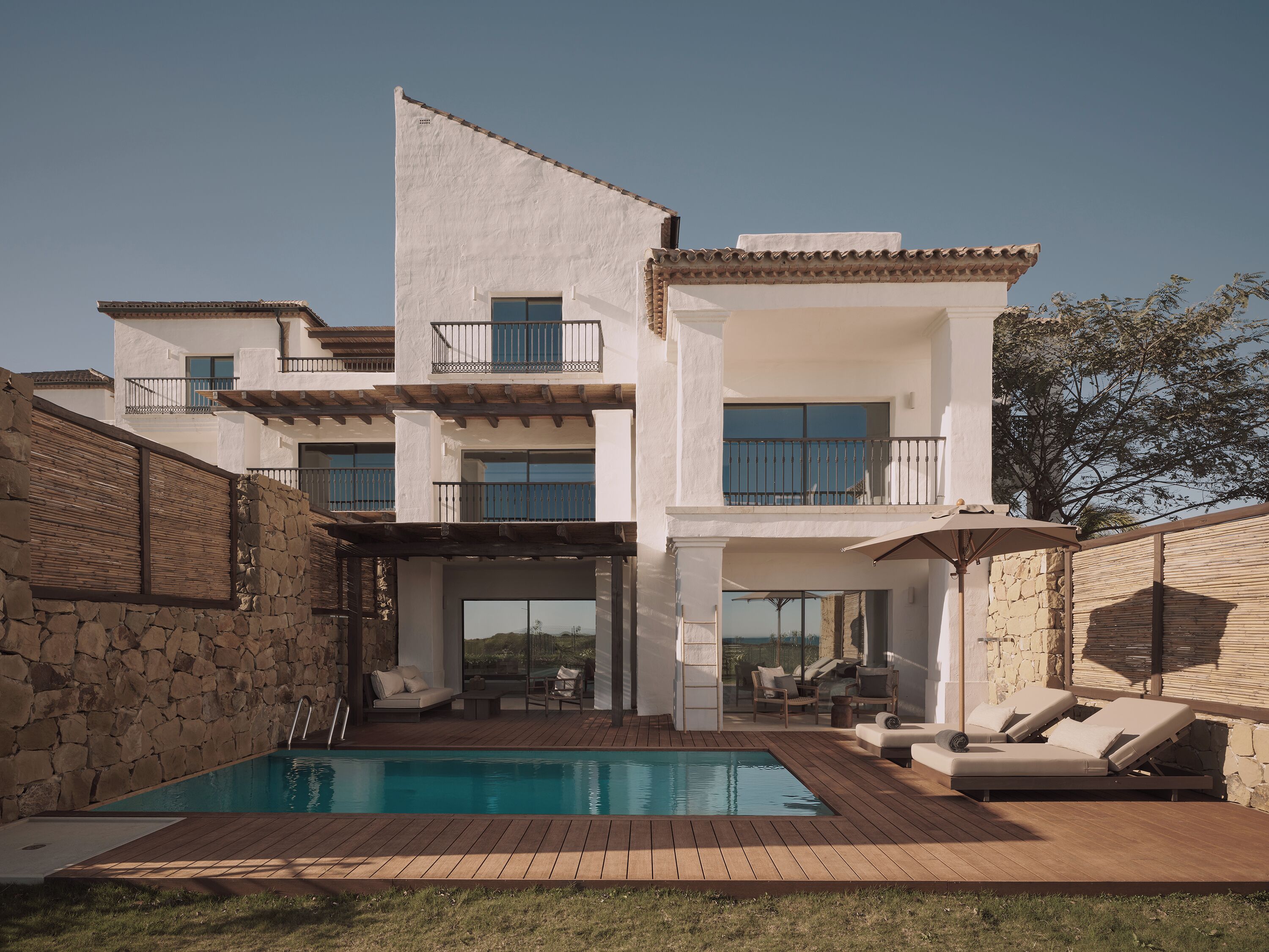 Suite Deluxe, piscine privée (Sofa Bed) | Literie de qualité supérieure, couette en duvet d'oie, minibar