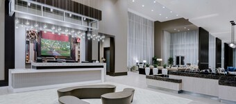 得克萨斯大学站希尔顿大使套房酒店