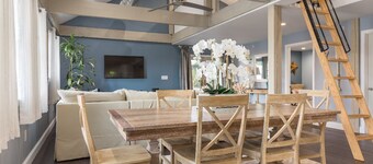 Moderne leilighet i Historic Marblehead, Walk overalt, Parkering, A / C, Deck & Grill