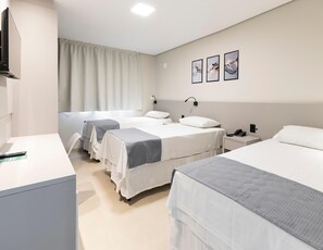 Room - Hotel Pitol (Balneário Camboriú)