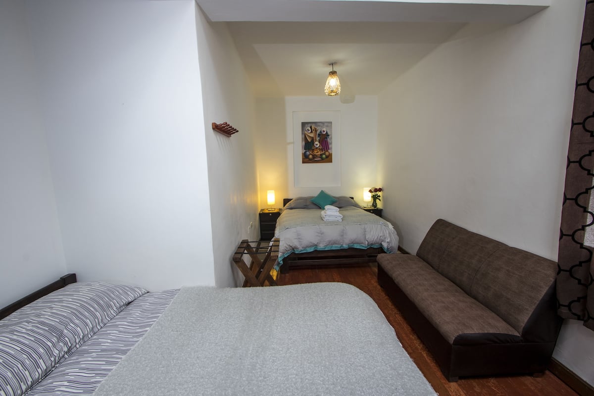 Free WiFi, bed sheets