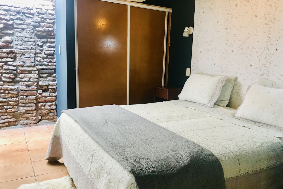 Design Loft, 1 Queen Bed | In-room safe, free WiFi, bed sheets