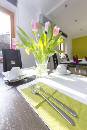 Dining - Hotel Herrmes (Prague)