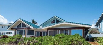 Absoluut Oceanfront Kailua - Licentie - 60 Ft Waterfall Pool