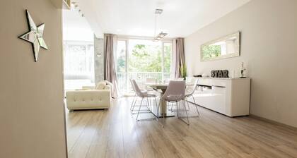 ★ The Célestay ★ 90 m² Balcony & Parking - LYON ❤️