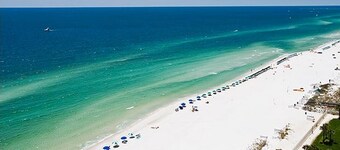 Closest Lux Home to Beach & Seaside. See Map &Reviews! Pool, Bikes, Beach Chairs