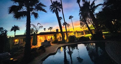 Entrepreneur's Enclave Private Pickleball w/ Heated Pool & Hot Tub