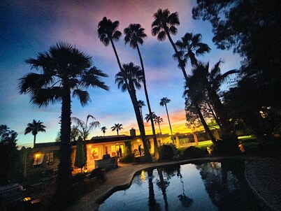 Entrepreneur's Enclave Private Pickleball w/ Heated Pool & Hot Tub