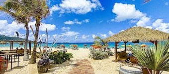 4 Bedroom 3 Bath Villa in Orient Bay, 5 min Walk to Beach and French Restaurants