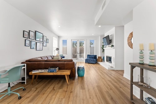 San Clemente Beach House -Military/911/RN Discount