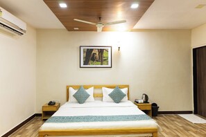 Free WiFi, bed sheets, wheelchair access - Daksh Resort And Amusement Park (Talala)