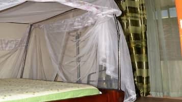 Rollaway beds, free WiFi