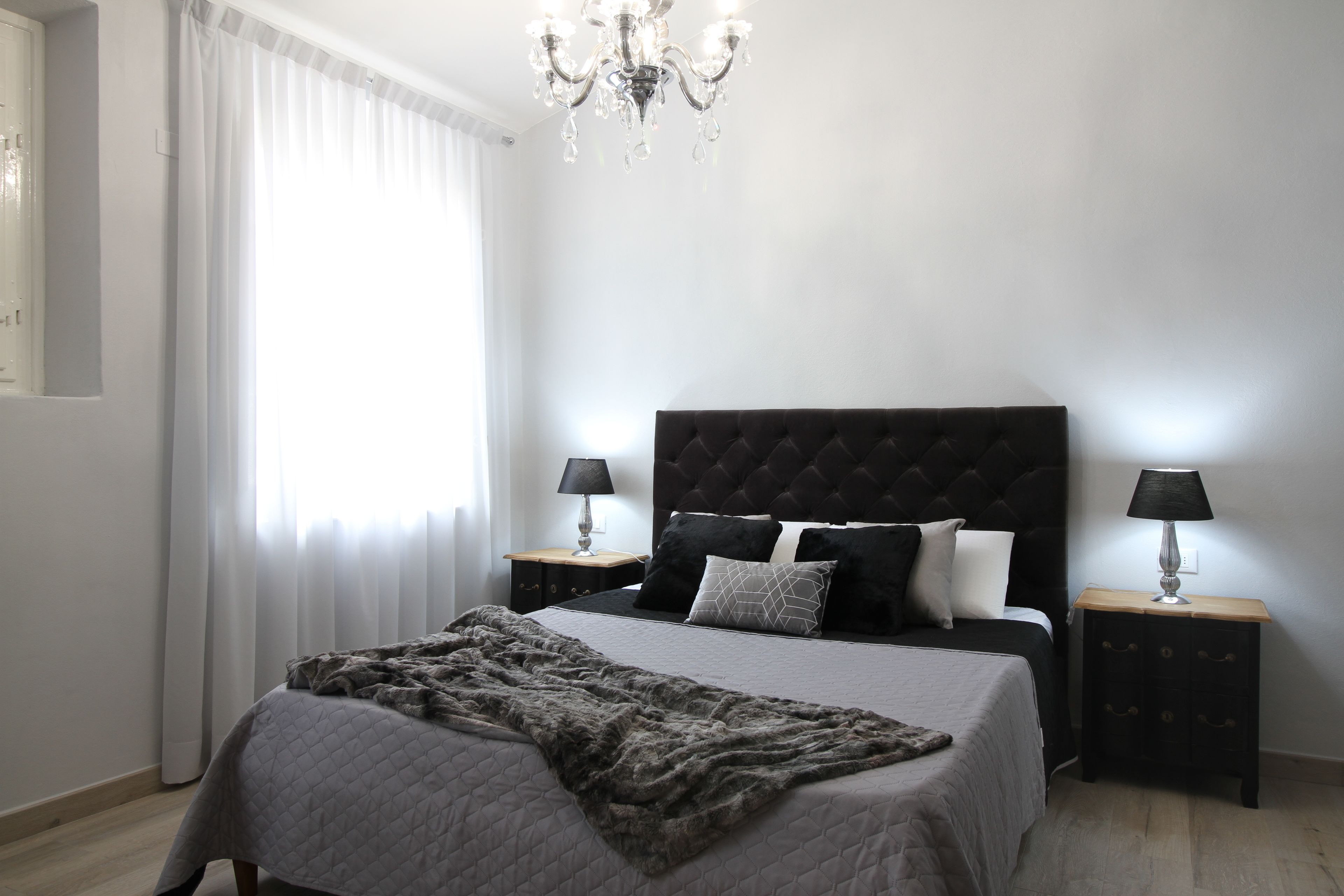 Photo - LUCCA IN CHIC - No Ztl, Free Parking, Priv Bath, Old City 550m