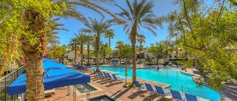 Outdoor pool, a heated pool