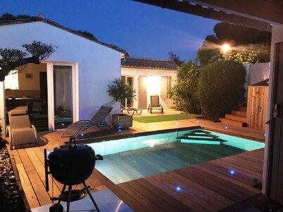 House *** any comfort with heated swimming pool (8/10 people) Promotion Toussain