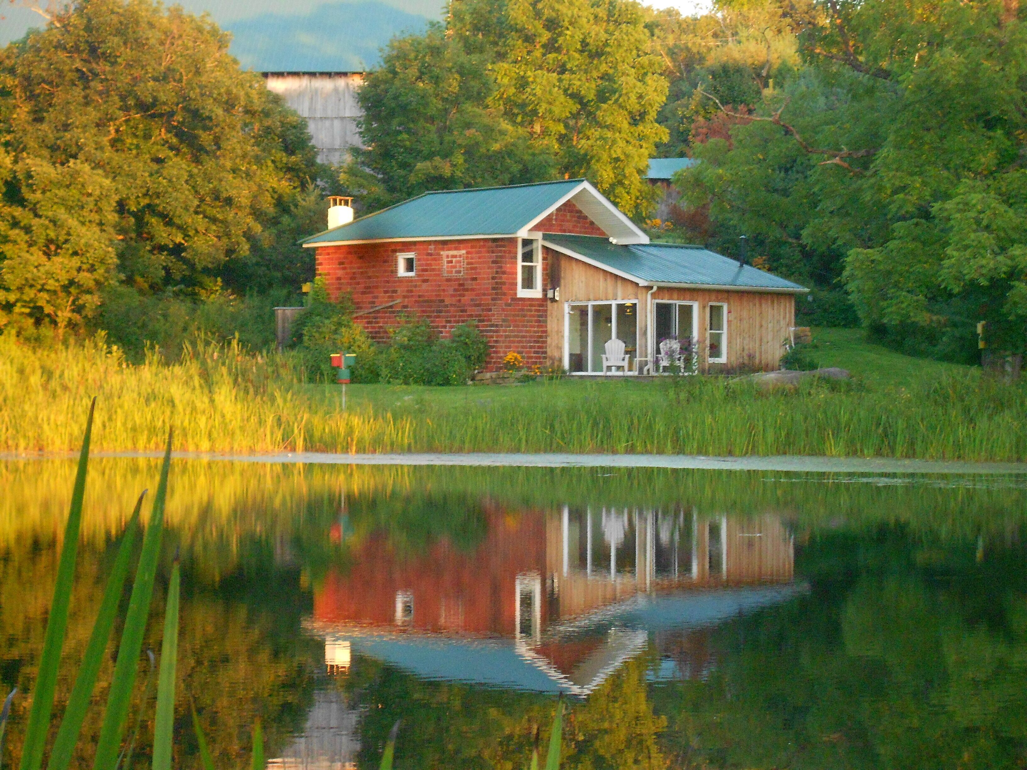 Fishing, Peaceful, Unplugged, Private -Close to Ohiopyle, GAP & Fallingwater



