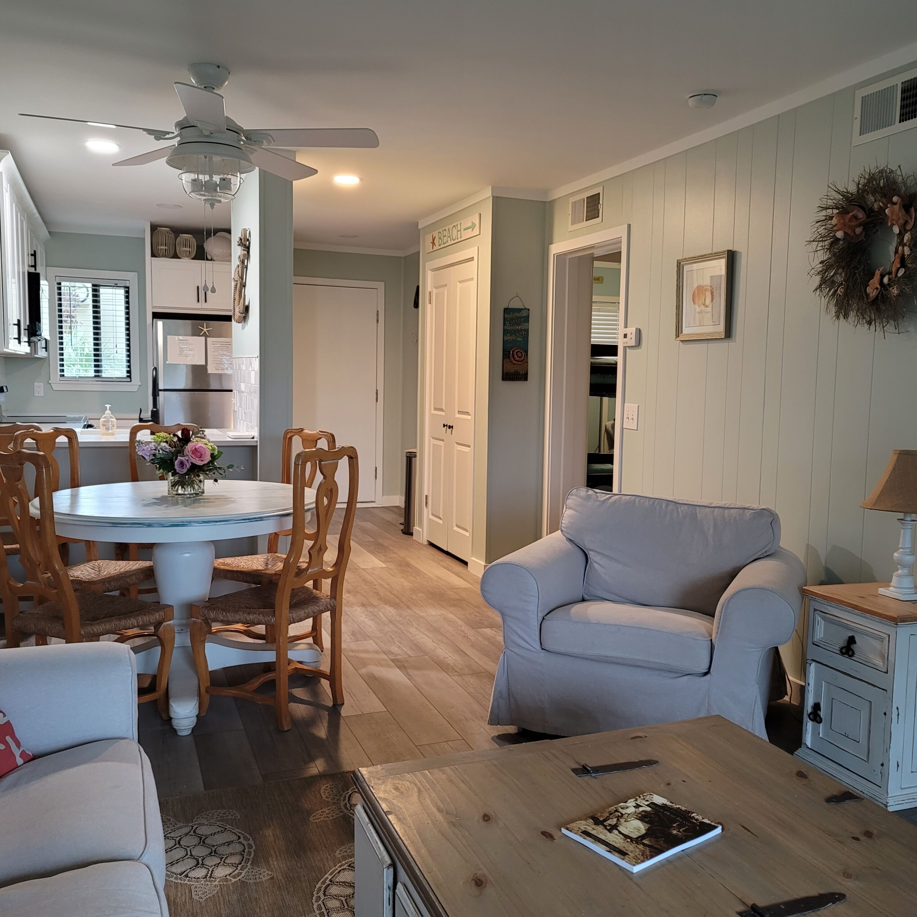 TV, DVD player, books, video library