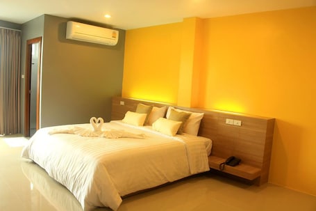 Superior Room | In-room safe, rollaway beds, free WiFi