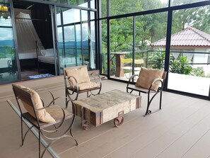 Sky View for 2 People with Fan | Terrace/patio