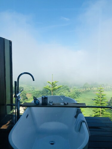 The Proud Green Garden Hill Resort