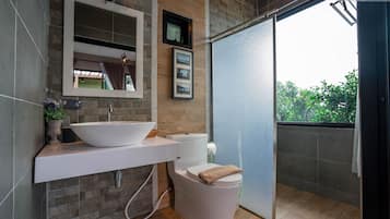 Deluxe Twin Room, 2 Bedrooms, Hill View | Bathroom | Shower, free toiletries, hair dryer, slippers