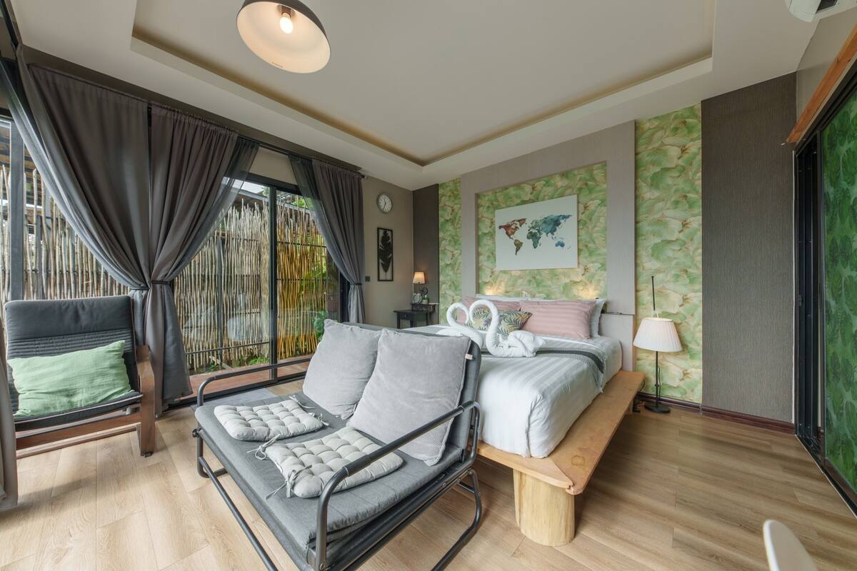 deluxe double room | desk, laptop workspace, rollaway beds, free wifi