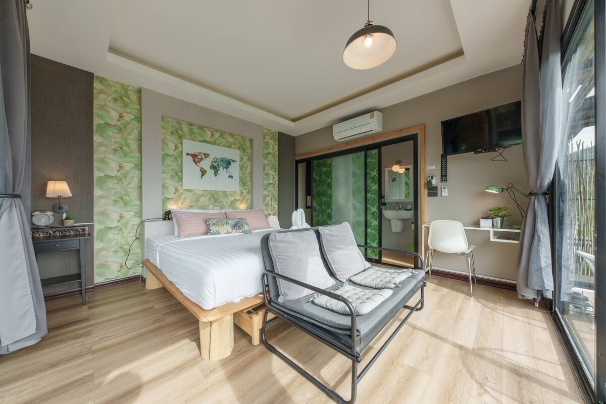 deluxe double room | desk, laptop workspace, rollaway beds, free wifi