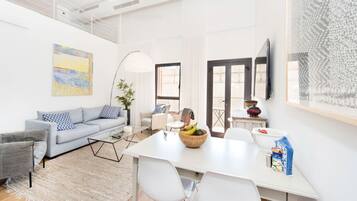Apartment, 2 Bedrooms, Sea View | Interior