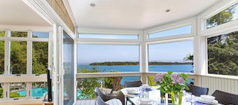 Executive Waterfront Luxury Home 6000 m²; Verwarmd zwembad; 16 slaapplaatsen