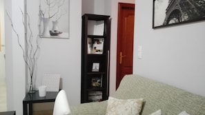 2 chambres, fer et planche à repasser, accès Internet, draps fournis