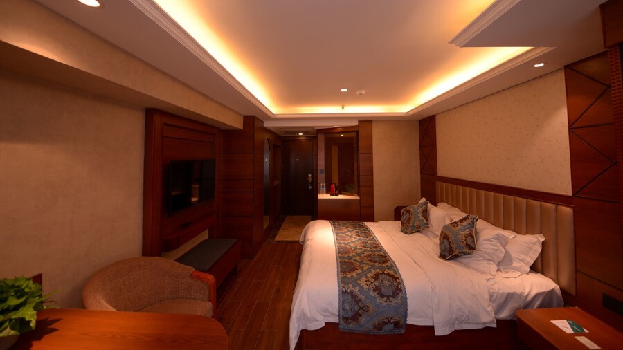 Bremen Hotel Harbin Train station