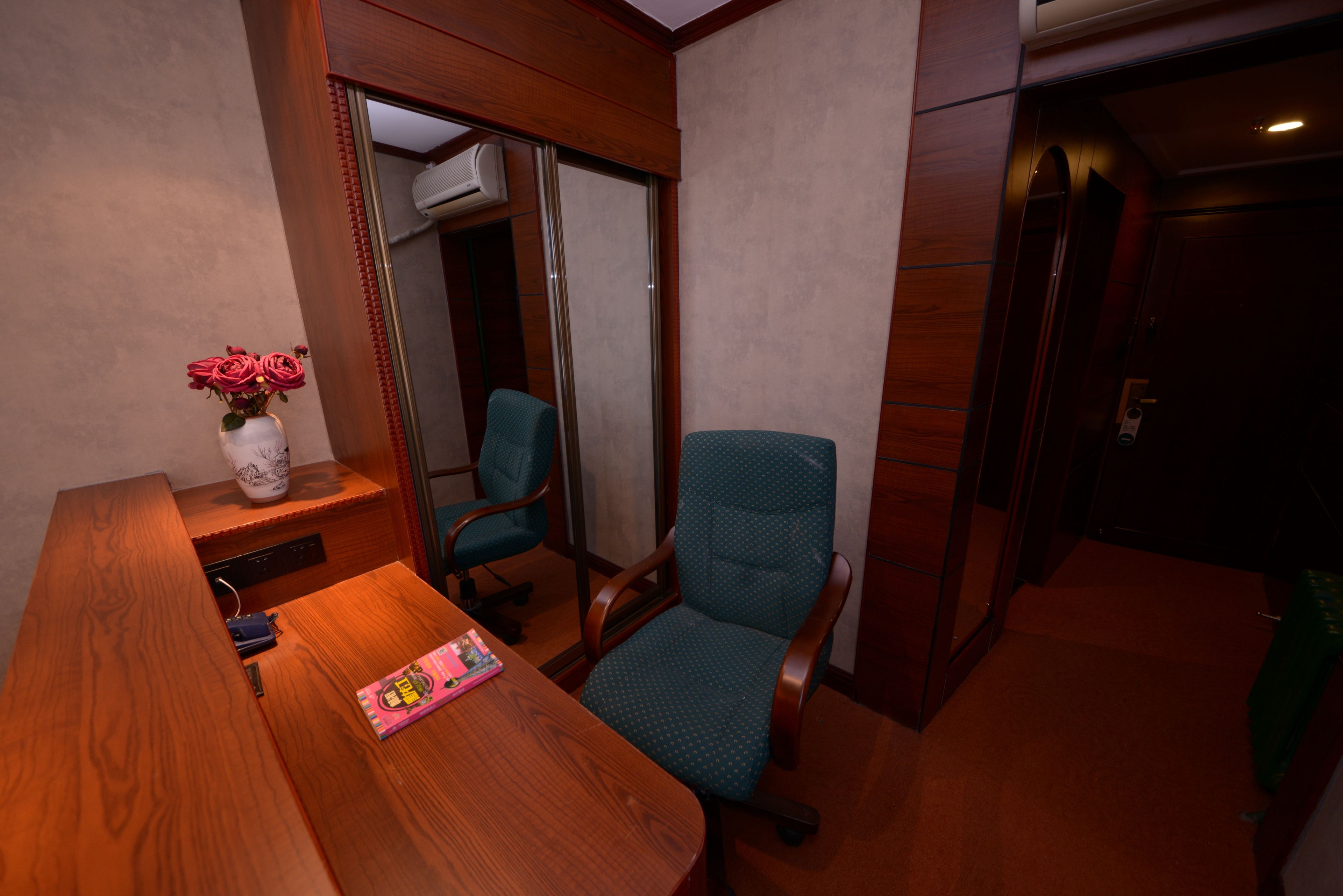 Basic Single Room, 1 Single Bed | Room amenity
