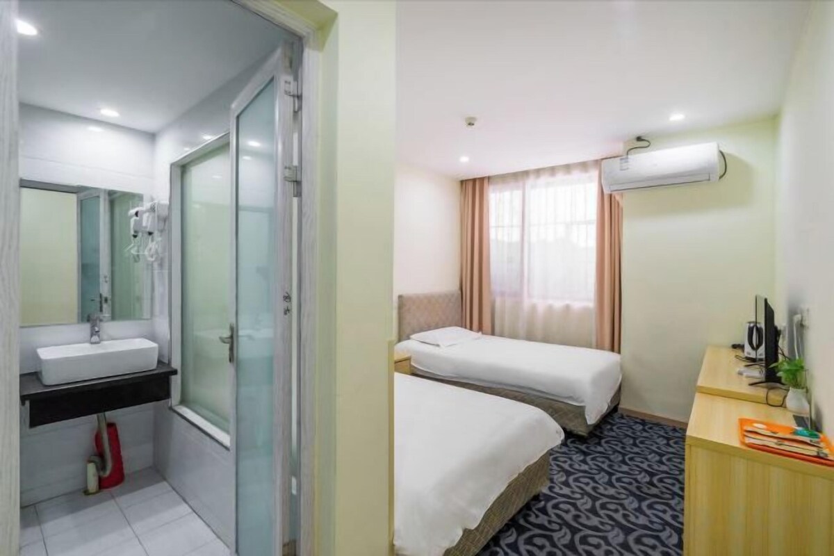 Selected 2-bed Room