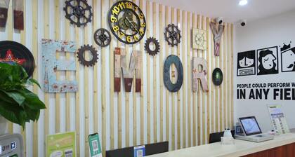 Hangzhou Memory Travel International Hotel- Edge West Lake