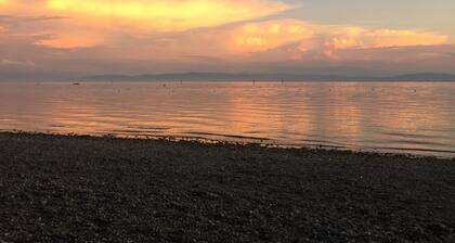 Schöne und ruhige Ferienwohnung in Markdorf am Gehrenberg bei Familie Walther