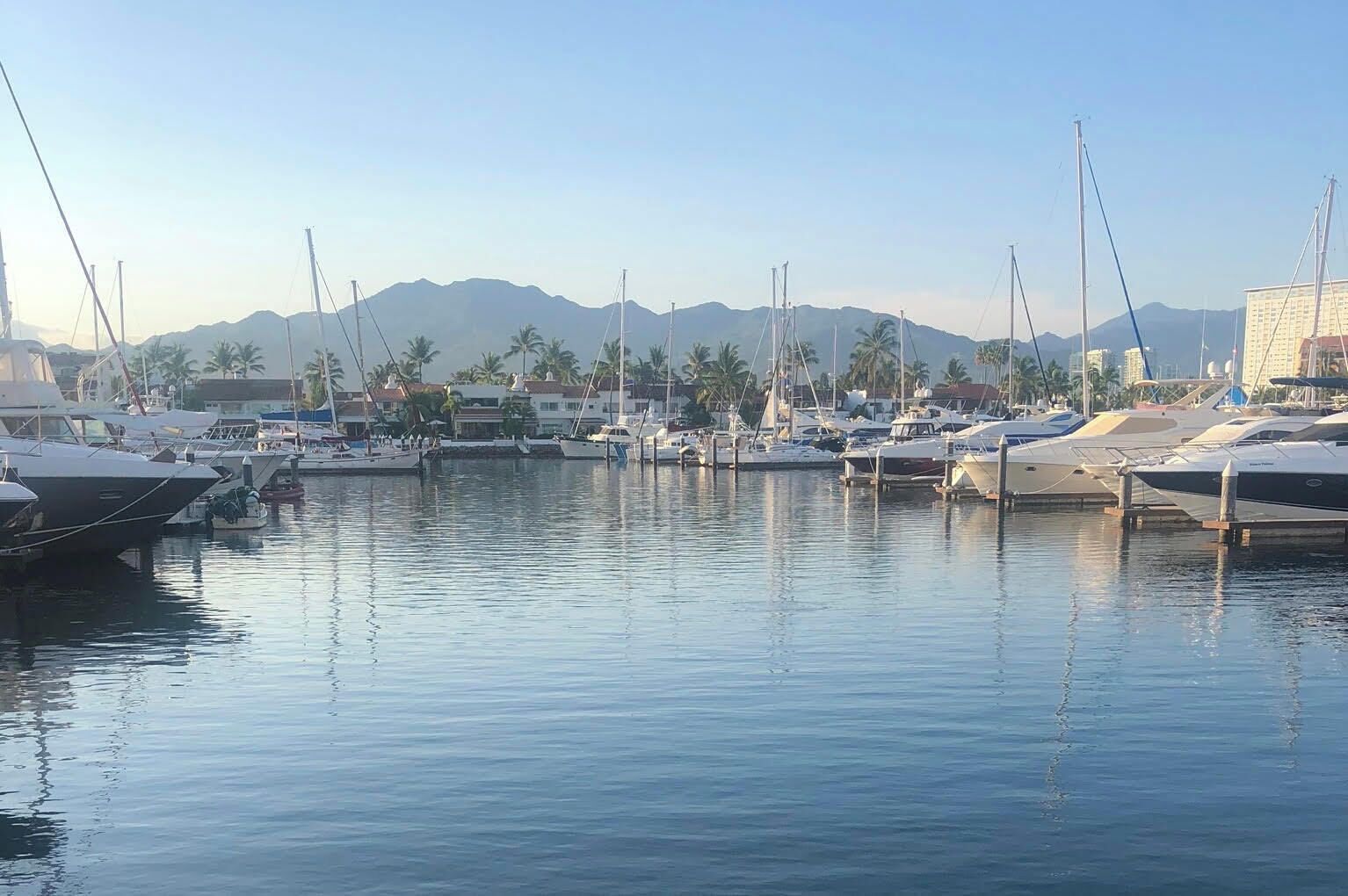 Marina/club náutico