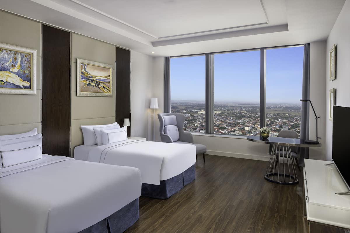 1 bedroom, minibar, in-room safe, desk