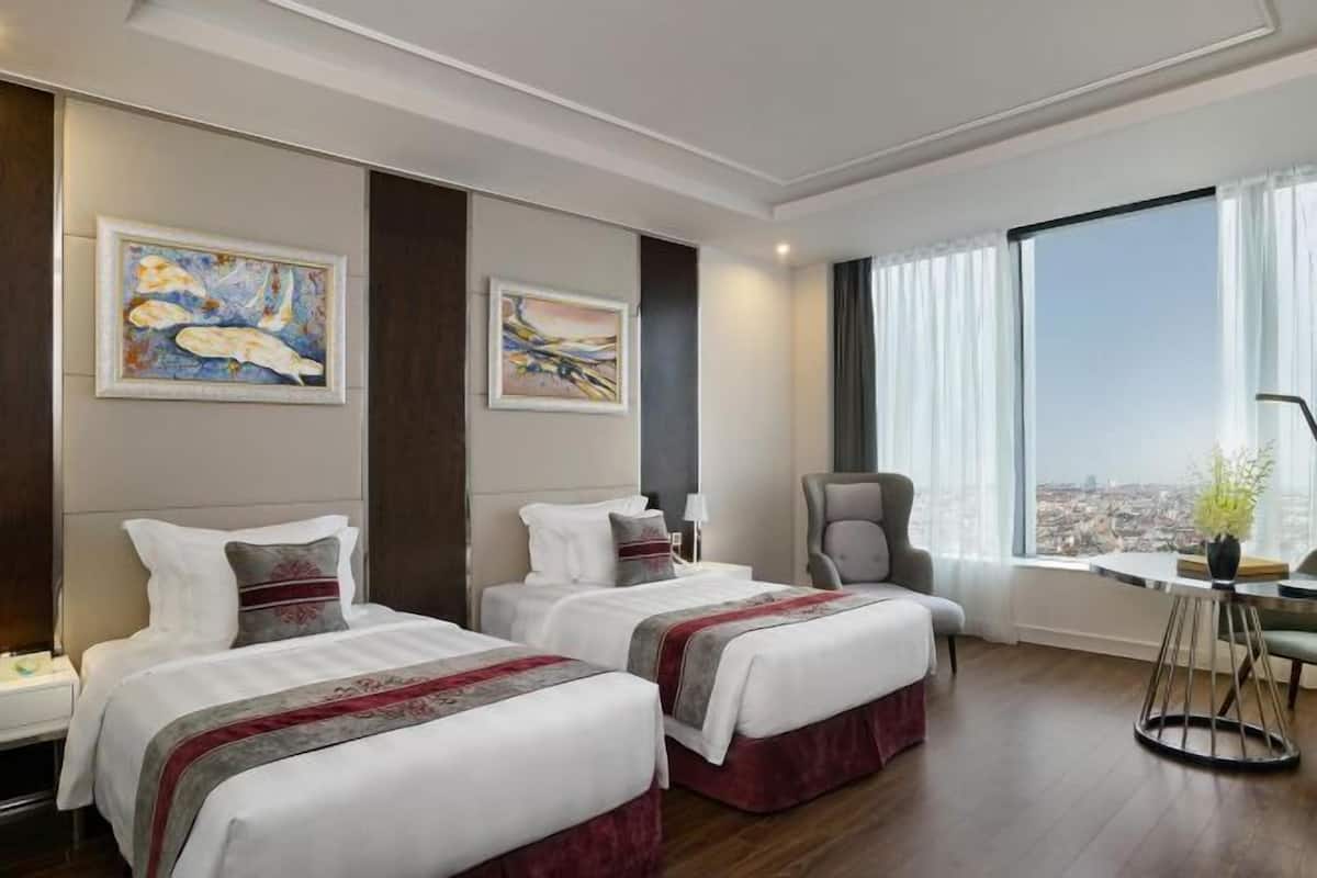 1 bedroom, minibar, in-room safe, desk