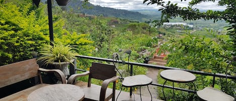 Phukho 3 Room with Fan | Sacada