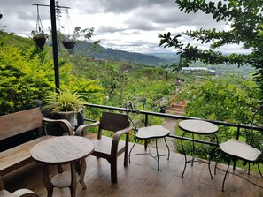 Phukho 3 Room with Fan  | Balkong