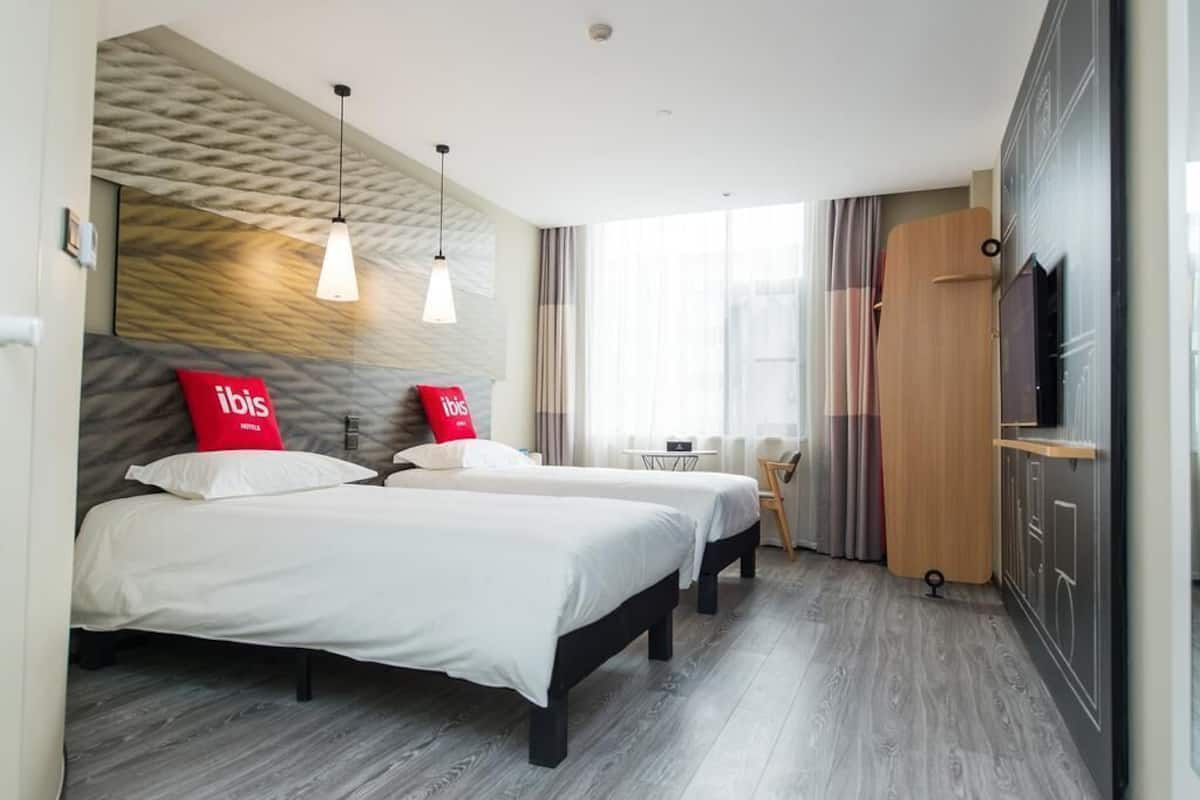 Superior Twin Room | Blackout drapes, free WiFi, wheelchair access