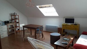 Apartment, 1 Bedroom | Living area | Flat-screen TV - At The Villa (Tournai)