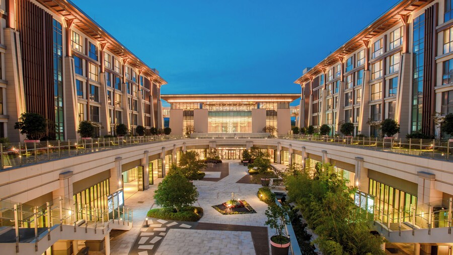 Landing Jeju Shinhwa World Hotels & Resorts