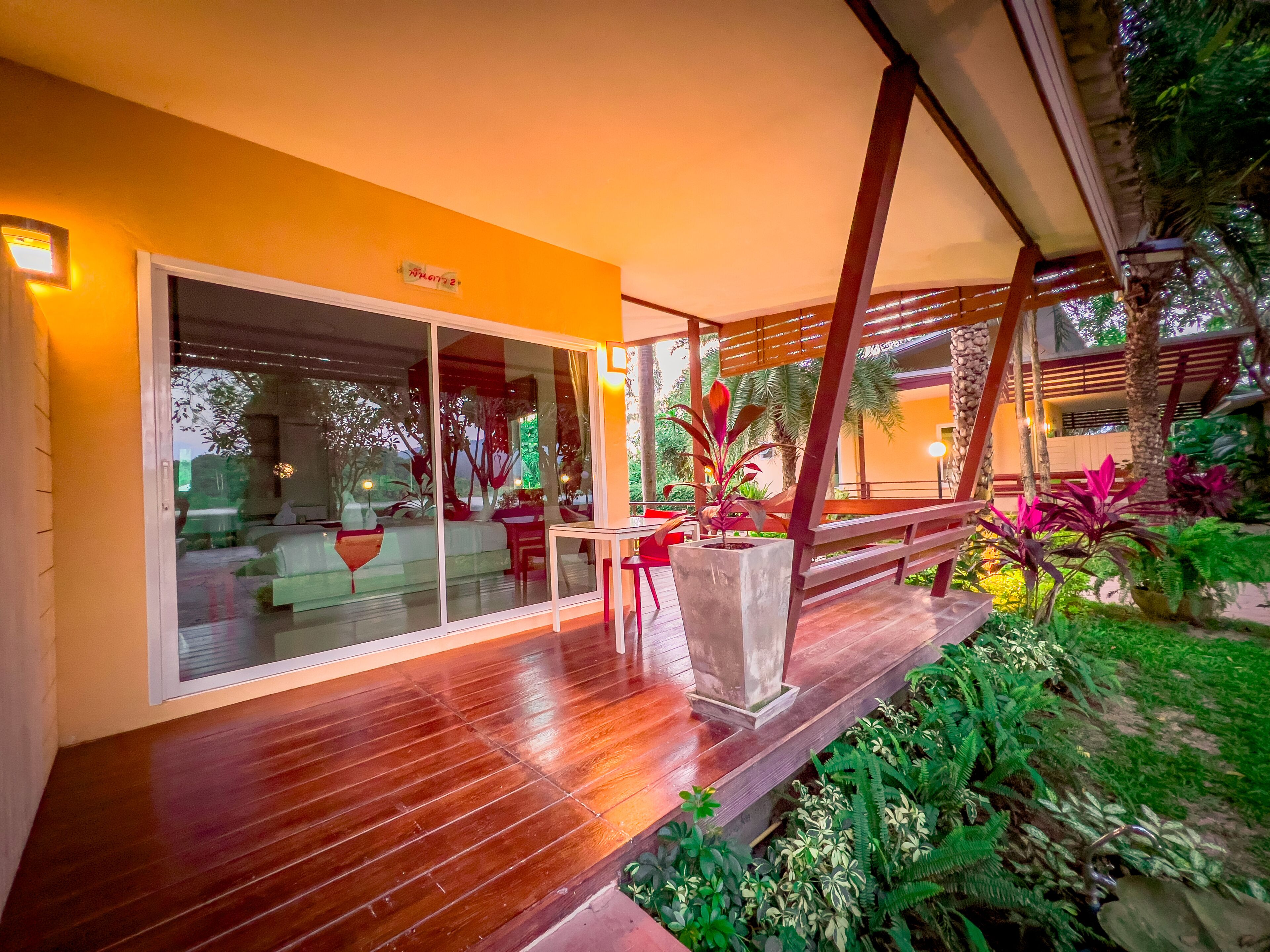 واجهة المنشأة