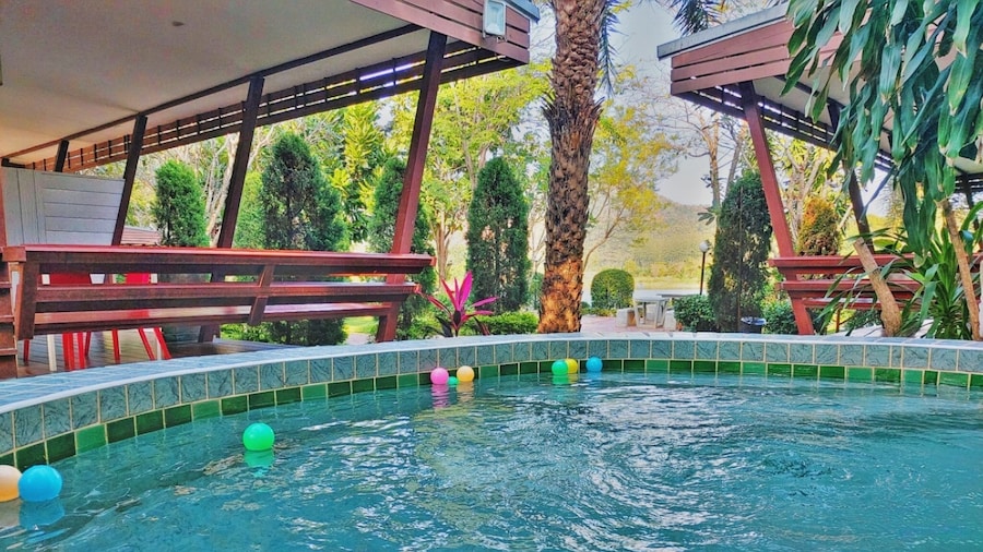 崗卡章檸檬木屋渡假村