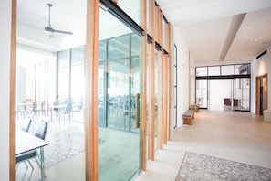 Interior detail - The Rich Hotel Korat (Nakhon Ratchasima)