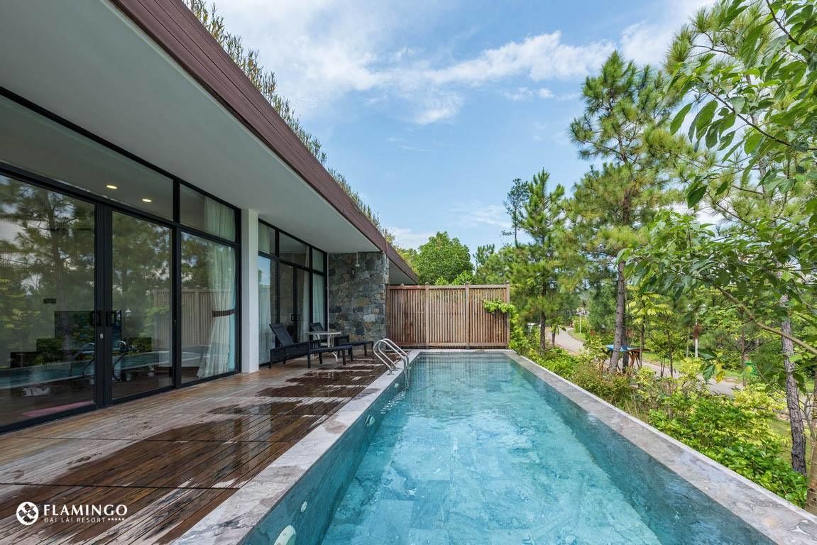 Luxury Villa, 2 Bedrooms, Private Pool | 1 bilik tidur, peralatan tempat tidur premium, gebar bulu kapas, meja 