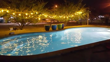 Udendørs pool