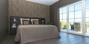 Habitación doble Confort, patio | Minibar, decoración personalizada y escritorio 