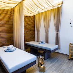Steam room, body treatments, aromatherapy, hot stone massages